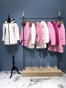 玛丝菲尔冬季新款羽绒服尾货 品牌折扣女装批发的黄金机遇